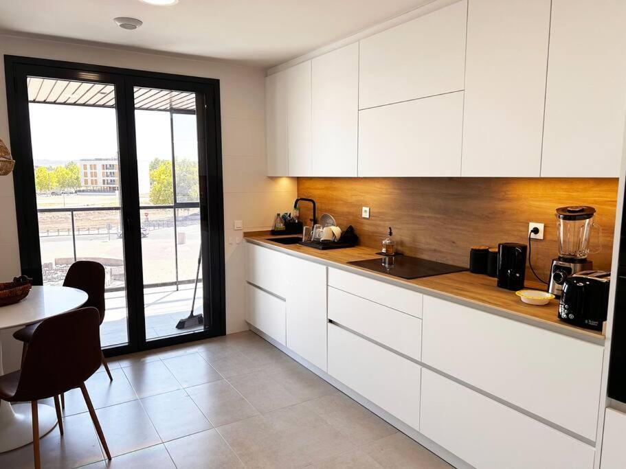 Apartamento De Cuatro Habitaciones En Talavera Talavera de la Reina Exteriér fotografie